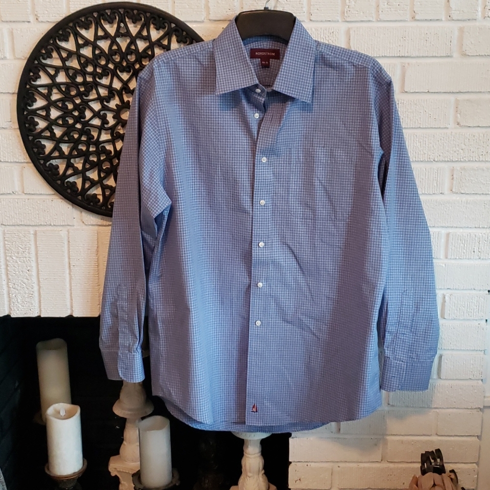 Nordstrom smartcare wrinkle-free button down shirt